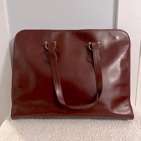 Les Must de Cartier Handbag - Picture 3 of 17